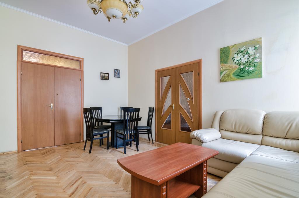 Leogrand Apartments Teodora 3 利沃夫 外观 照片