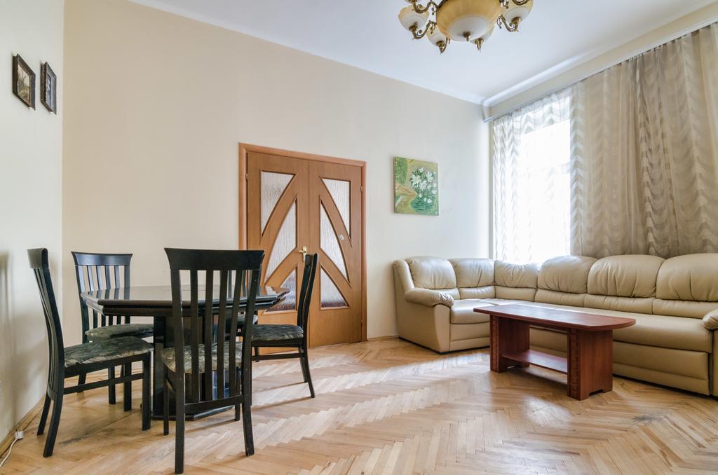 Leogrand Apartments Teodora 3 利沃夫 外观 照片